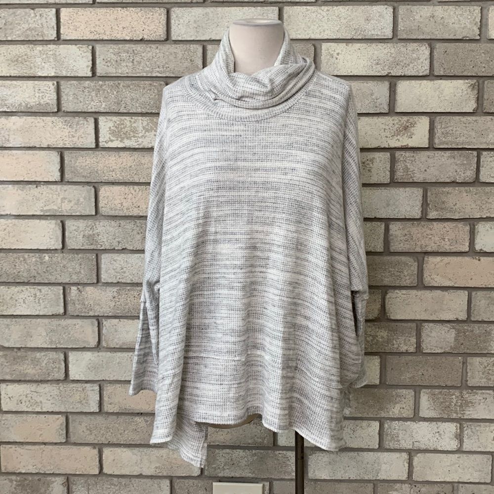 3for$20 sweater small 